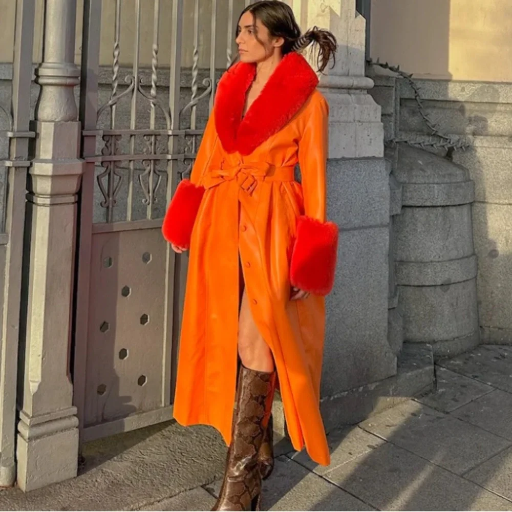 Elarmario De Madrid Stylish Orange and Red Women's Coat - Picture 4 of 8